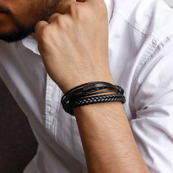 Aries_Tangleband_Magnetic_Bracelet_Black