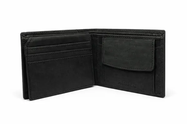 Aries_Hunter_Leather_Wallet_Black_With_Belt