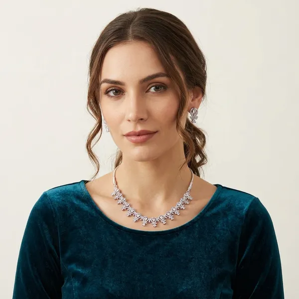 Silver_Metal_American_Diamond_Floral_Necklace_Set_For_Women