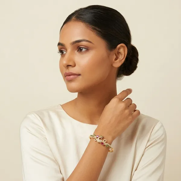 Gold_Metal_Crystal_Peacock_Bangle_Bracelet_For_Women