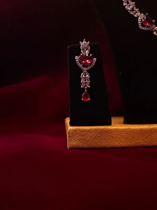 Red_Silver_Crystal_Metal_Necklace_Set_For_Women
