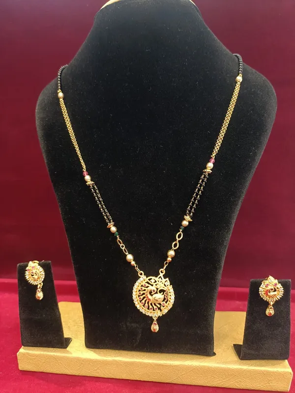 Gold_Metal_Peacock_Pendant_Mangalsutra_Set_With_Earrings_For_Women