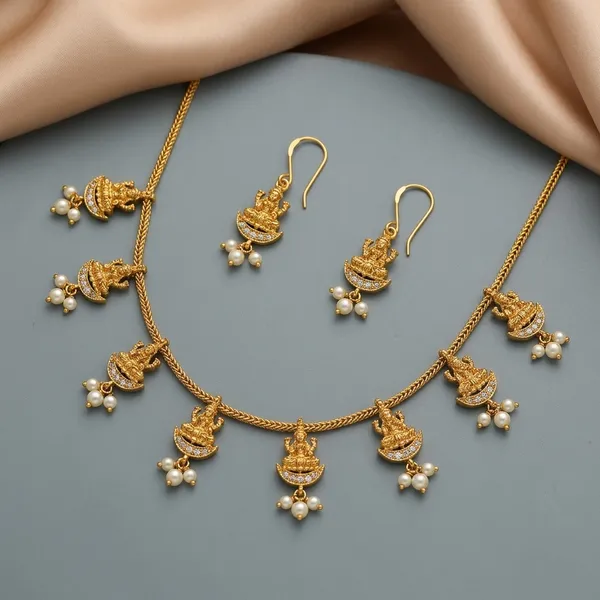 Gold_And_Pearl_Floral_Motif_Metal_Necklace_Set_For_Women