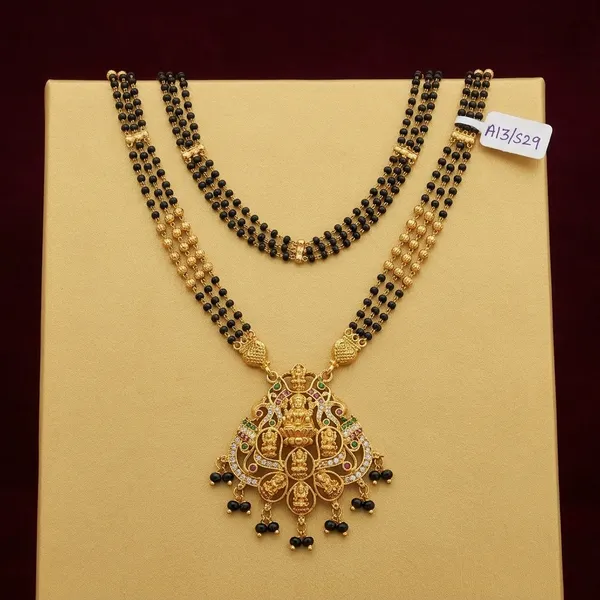 Gold_And_Black_Temple_Jewellery_Metal_Necklace_Set_With_Black_Beads