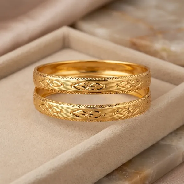 Gold_Metal_Floral_Engraved_Bangles_For_Women