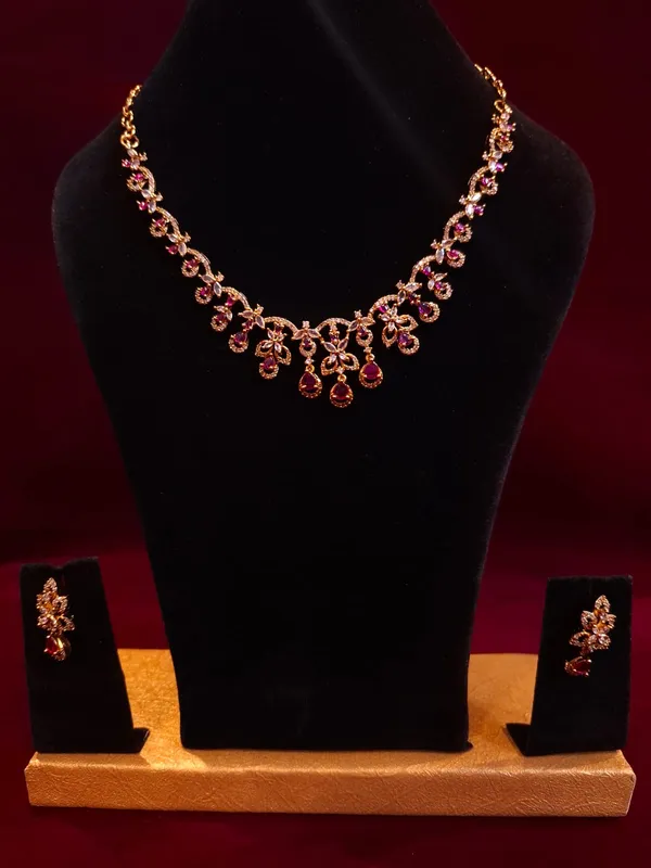 Rose_Gold_And_Pink_Metal_Floral_Necklace_Set_With_Earrings_For_Women