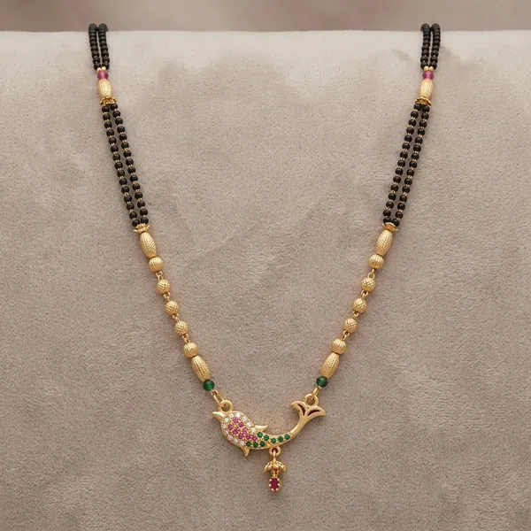 Gold_And_Black_Peacock_Pendant_Metal_Mangalsutra_With_Black_Beads