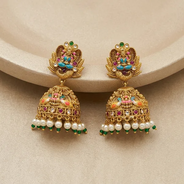 Gold_Metal_Kundan_Jhumka_Earrings_With_Pearl_Drops_For_Women