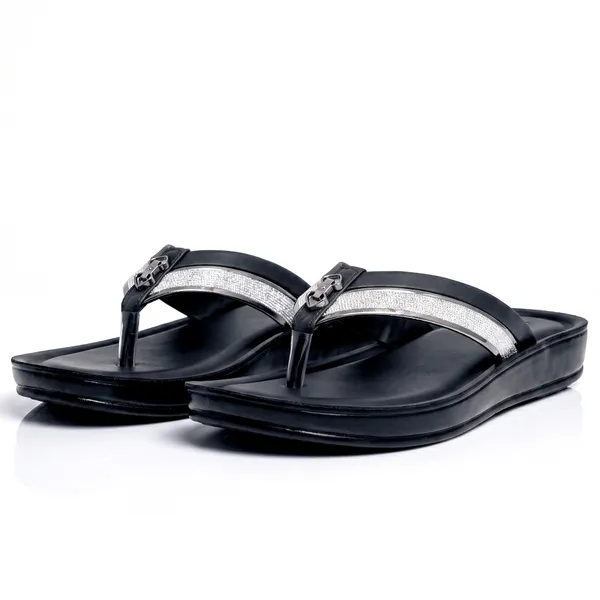 Women’s_White_Crystal_V-Strap_Sandal_8020-Black