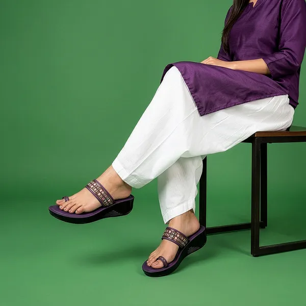 Women's_Stylish_Toe-Ring_Multicolor_Ethnic_Strap_Wedge-Heel_Sandal-7030-Wine