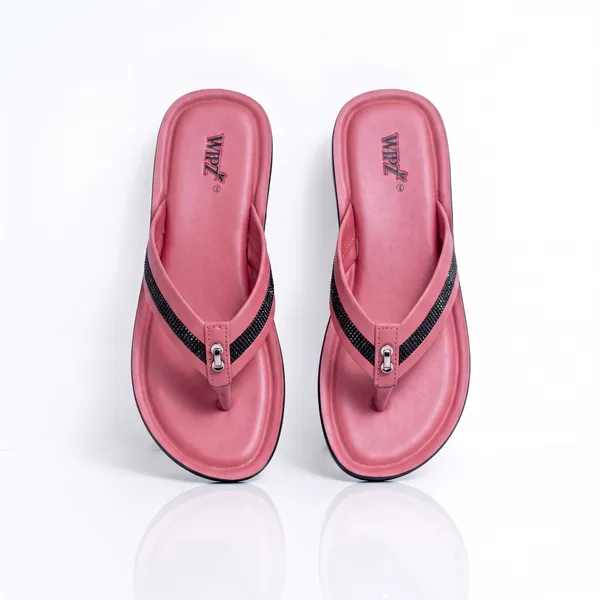 Women’s_Black_Square_Crystal_V-Strap_Sandal_8023-Carrot