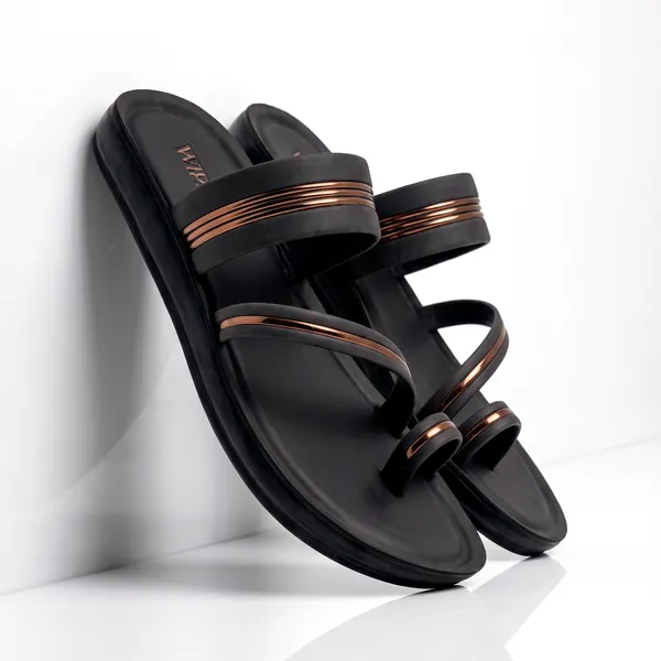 Women’s_Triple_Metallic_Cross-Belt_Toe-Ring_Sandal-8042-Black