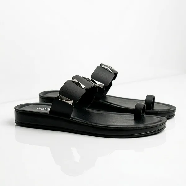 Women's_Stylish_Toe-Ring_Single_Studded-Straps_Sandal-8018-Black