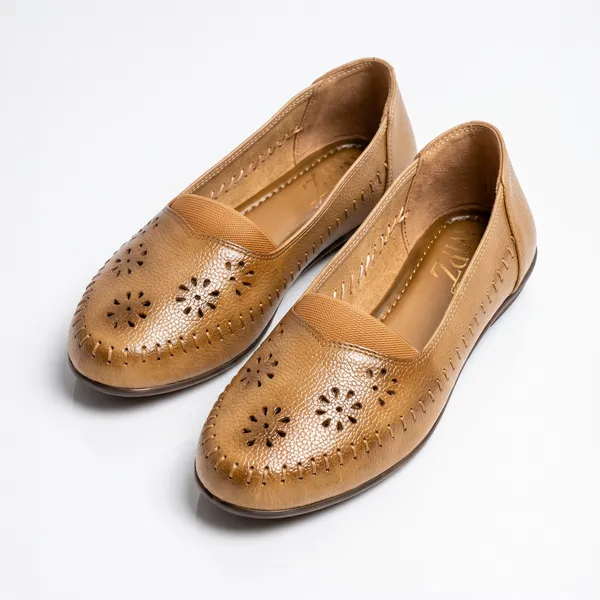 Women's_Handcrafted_Leather_Cutwork_Loafers_T-45-Tan
