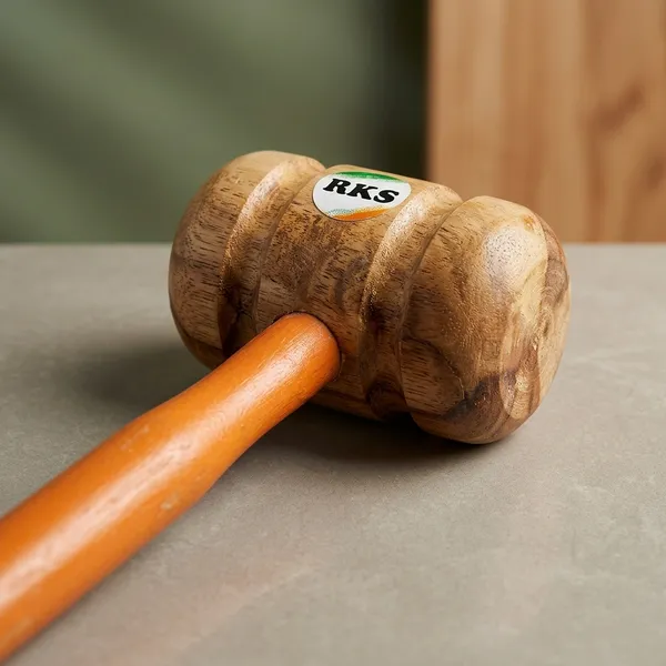 Wooden_Hammer_Mallet_For_Knocking_Cricket_Bats