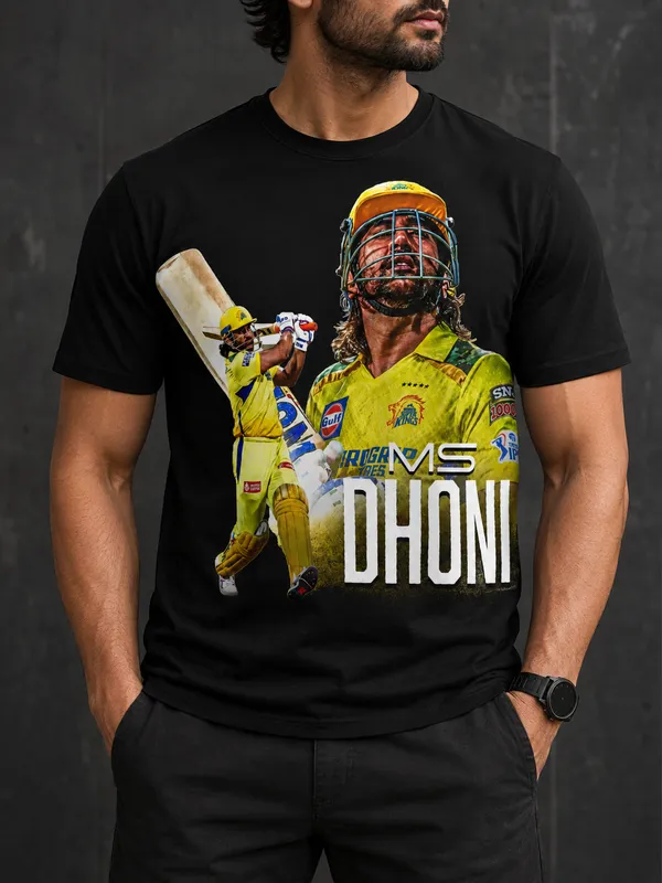 Cricket_spirit:_Dhoni_graphic_tee_shot