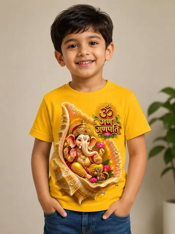 Smiling_Boy_in_Ganesha_T-Shirt.