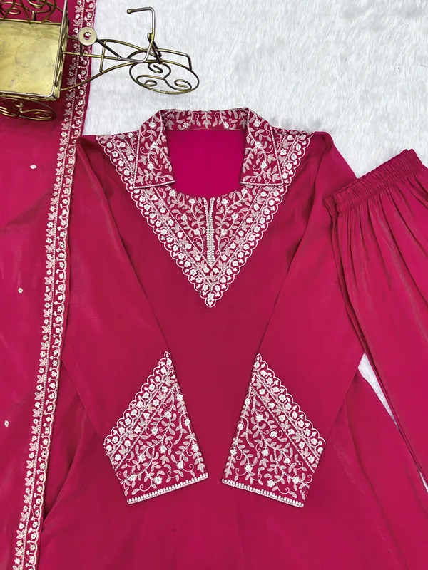 Roman_Silk_Anarkali_Suit