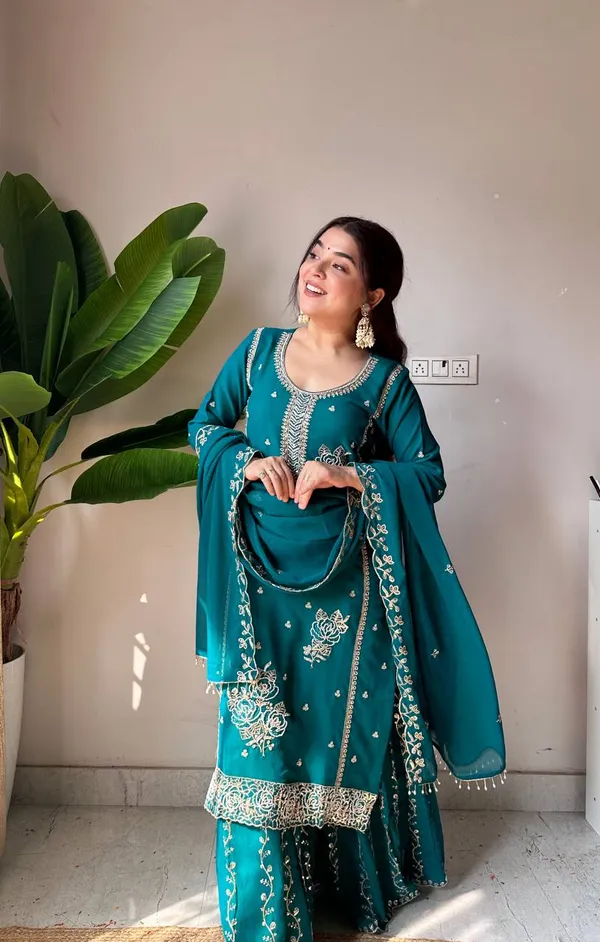 Georgette_Palazzo_Suit