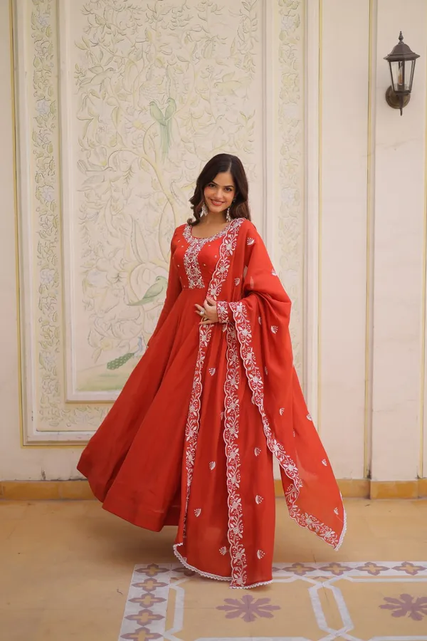 Mul_Chanderi_Anarkali_Suit