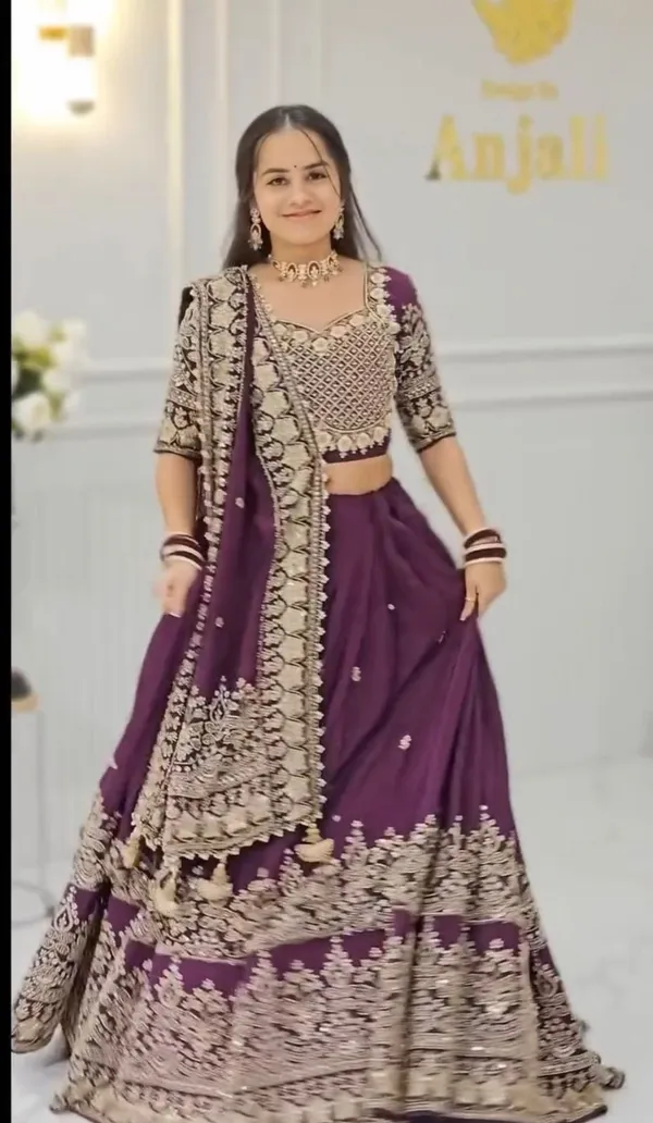 Chinon_Silk_Lehenga_Choli