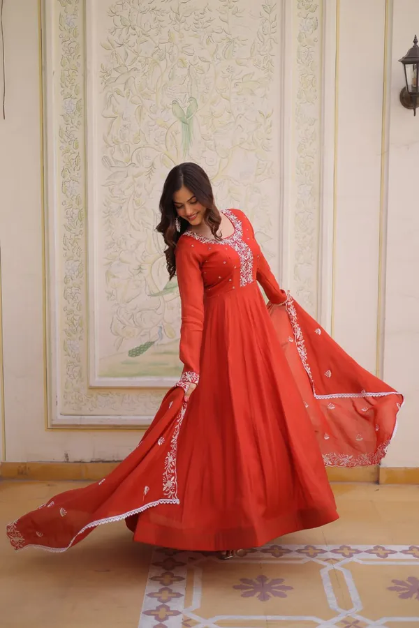 Mul_Chanderi_Anarkali_Suit