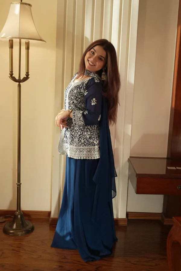 Georgette_Sharara_Suit