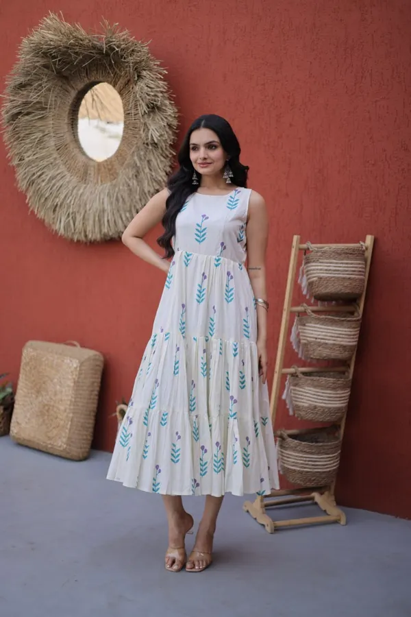 White_Cotton_Kurti_For_Women
