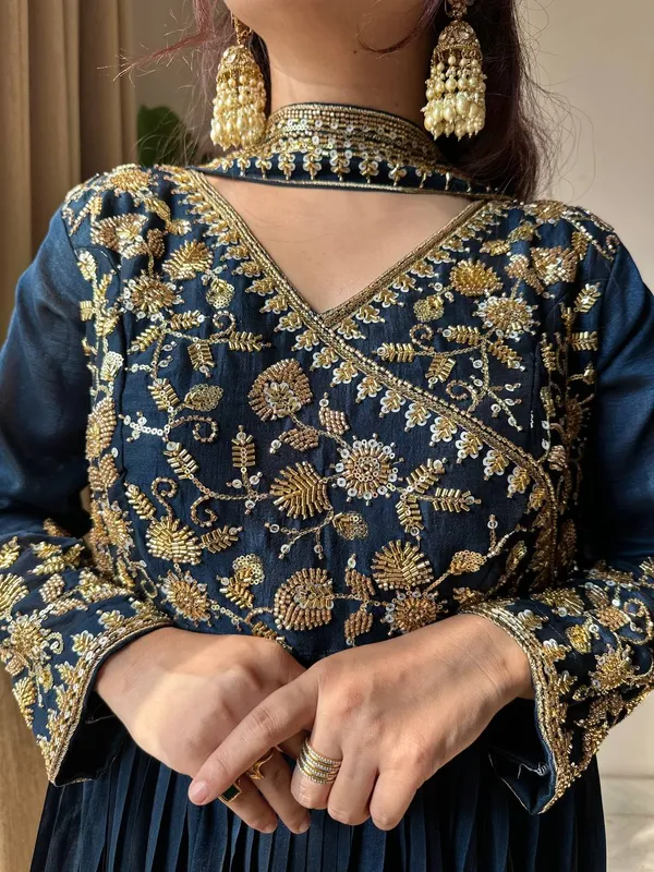 Vichitra_Silk_Anarkali_Suit