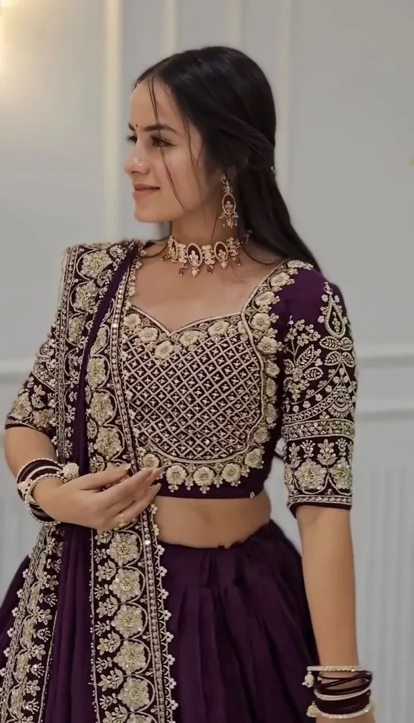 Chinon_Silk_Lehenga_Choli