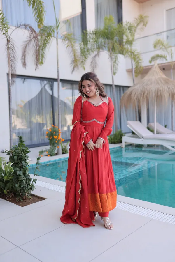 Mul_Chanderi_Anarkali_Suit