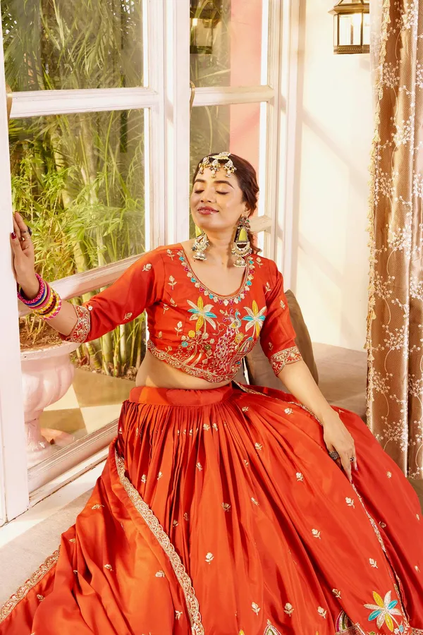 Vichitra_Silk_Lehenga_Choli