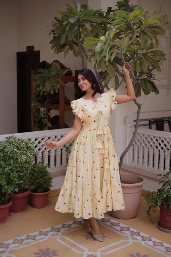 Cream_Cotton_Kurti_For_Women