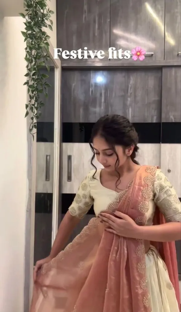 Chinon_Silk_Lehenga_Choli