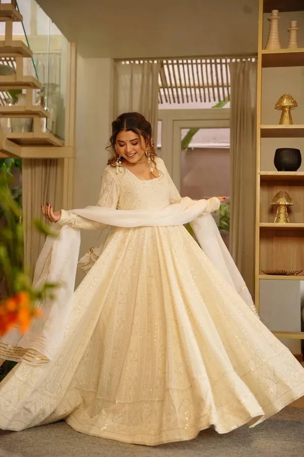 Georgette_Anarkali_Suit