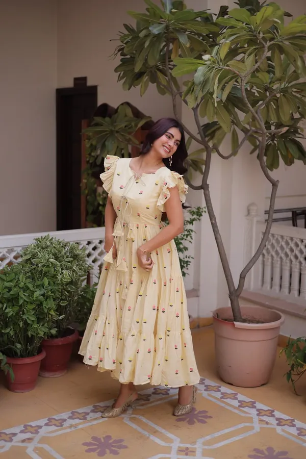 Cream_Cotton_Kurti_For_Women