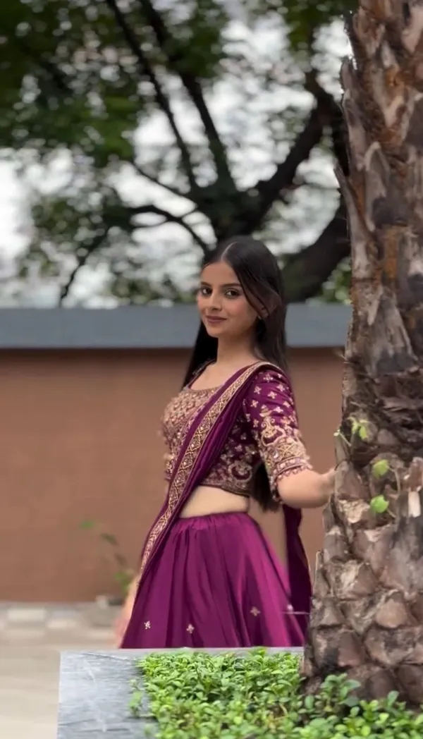 Chinon_Silk_Lehenga_Choli