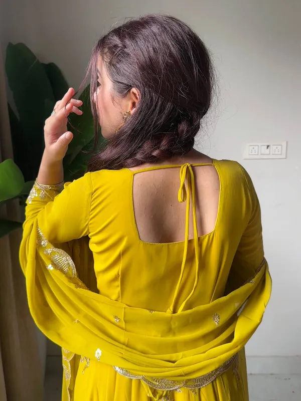 Georgette_Anarkali_Suit