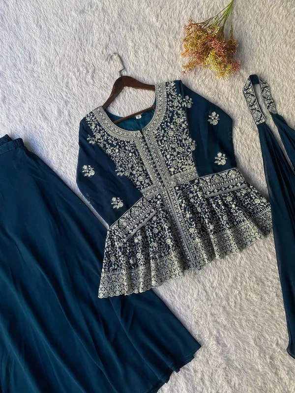 Georgette_Sharara_Suit
