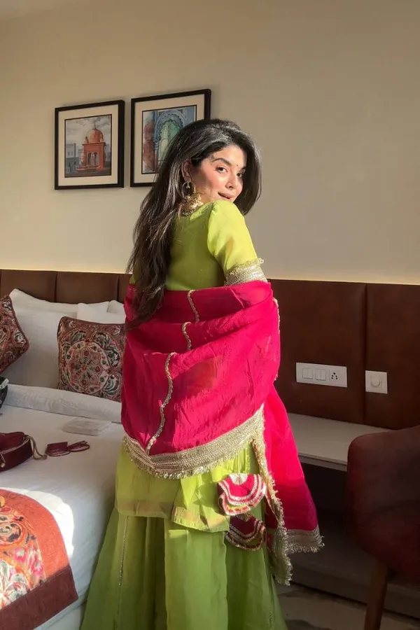 Georgette_Sharara_Suit