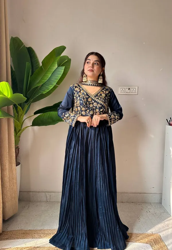 Vichitra_Silk_Anarkali_Suit
