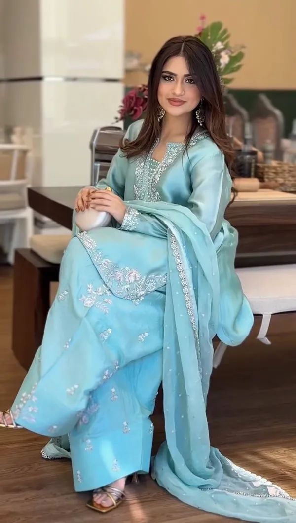 Roman_Silk_Palazzo_Suit