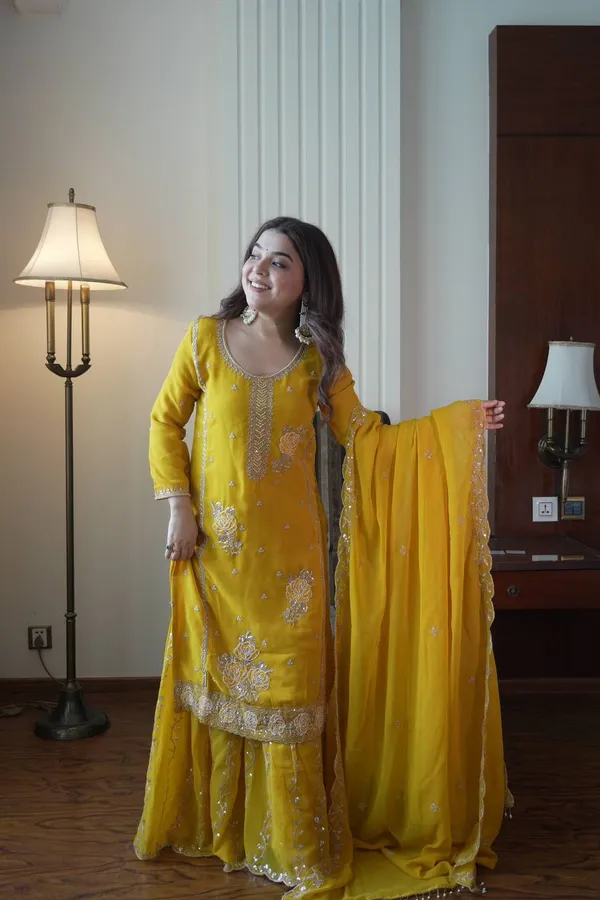 Georgette_Sharara_Suit