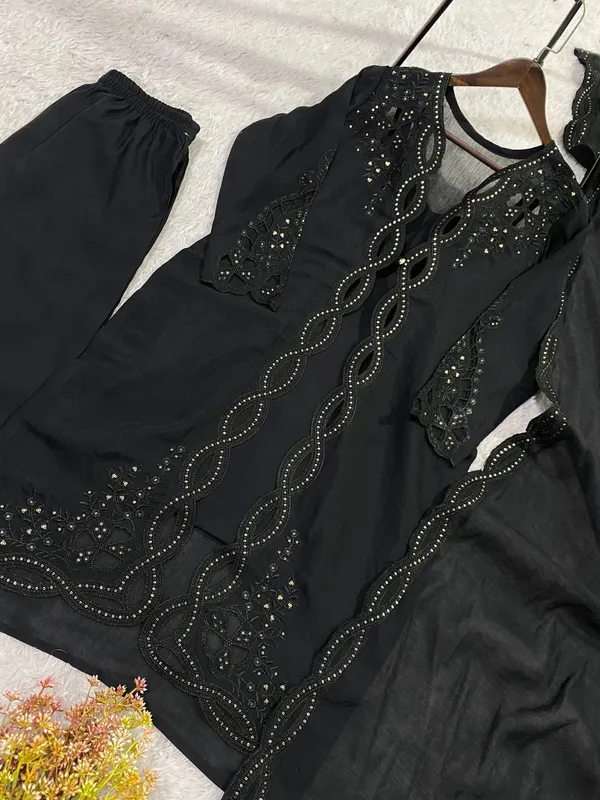 Mul_Chanderi_Palazzo_Suit