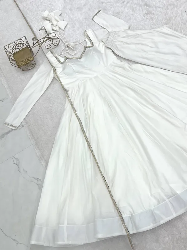 Roman_Silk_Anarkali_Suit
