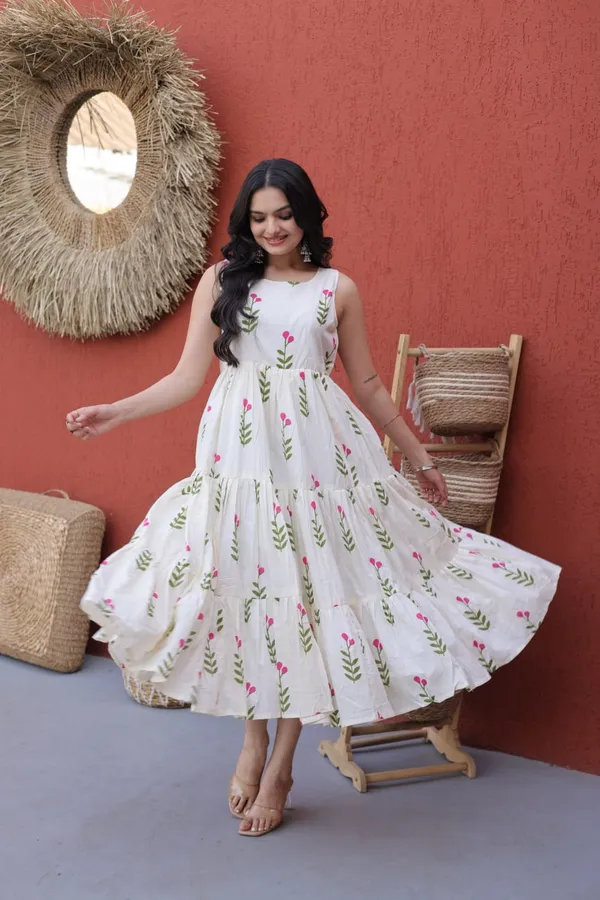 White_Cotton_Kurti_For_Women