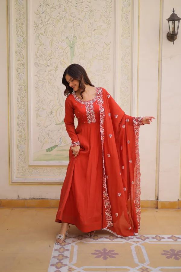 Mul_Chanderi_Anarkali_Suit