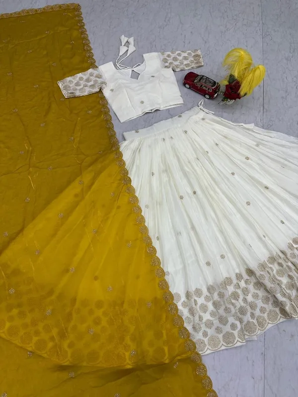Chinon_Silk_Lehenga_Choli