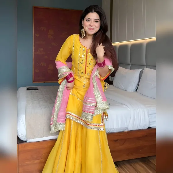 Georgette_Sharara_Suit