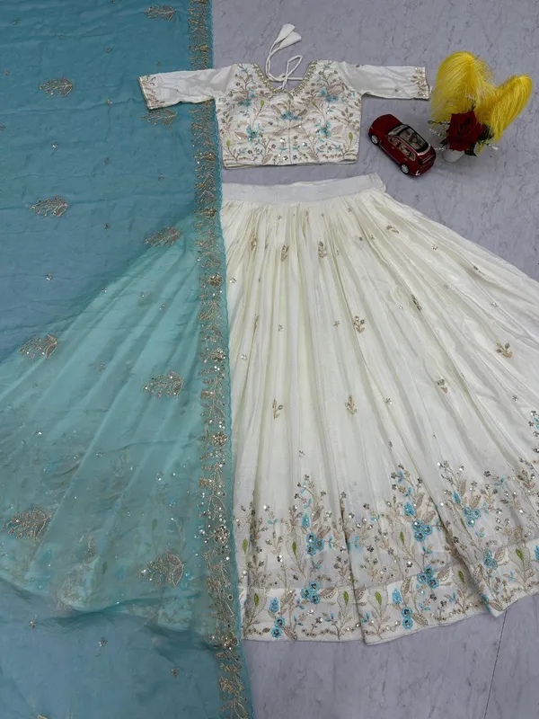 Chinon_Silk_Lehenga_Choli